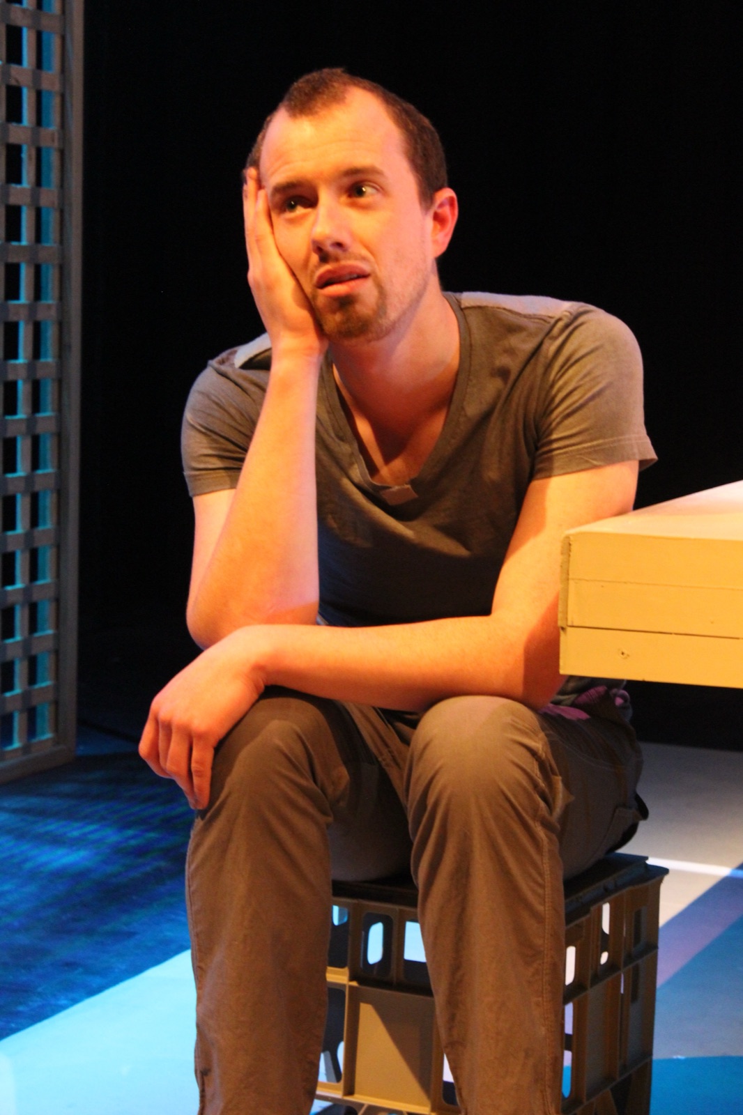Robbie Greenwell as Wallace Bobbottom, Theo's aspiring-politician boyfriend.